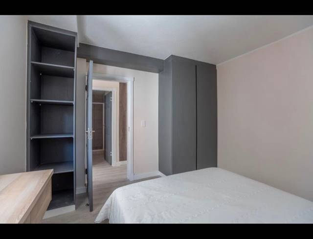 M² BUILDING FOR SALE IN OVERPORT